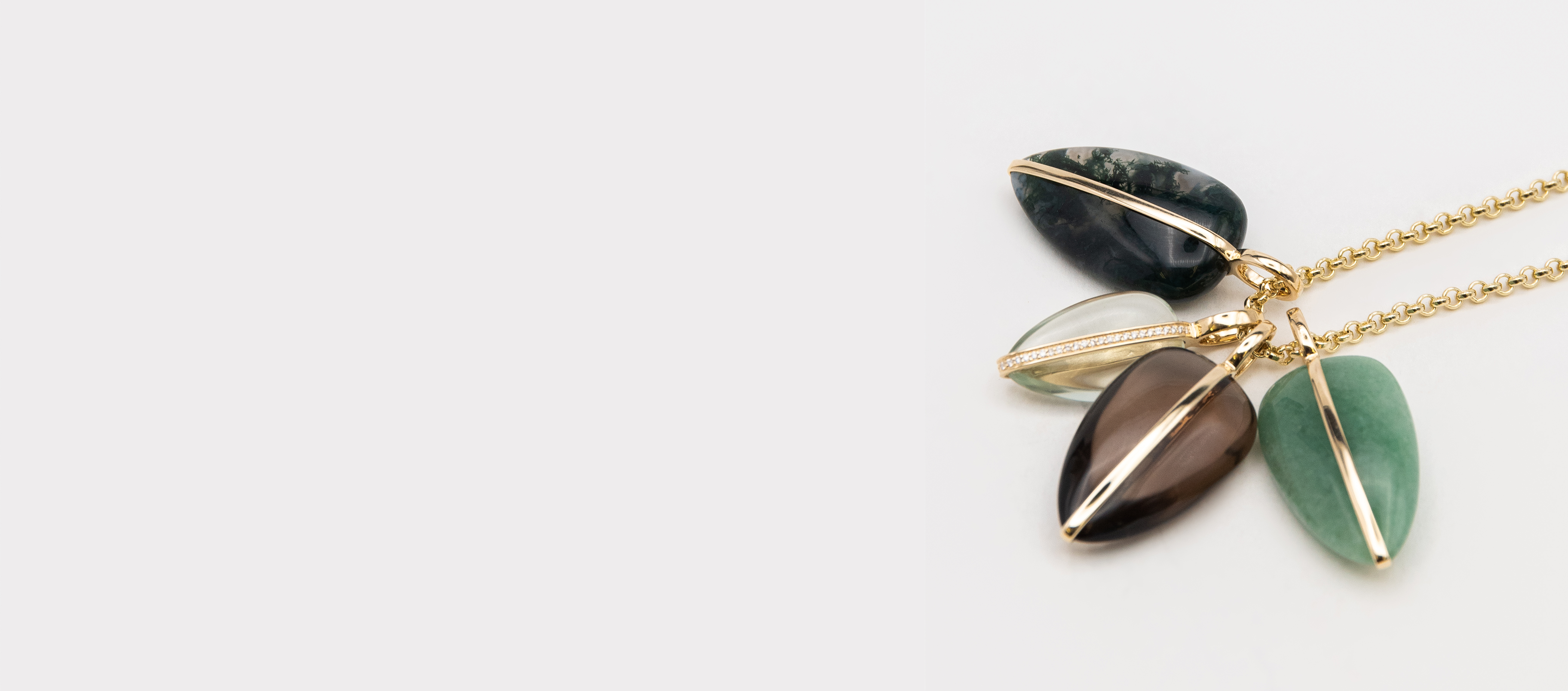 By Pariah | New designer at WHITEbIRD | WHITEbIRD