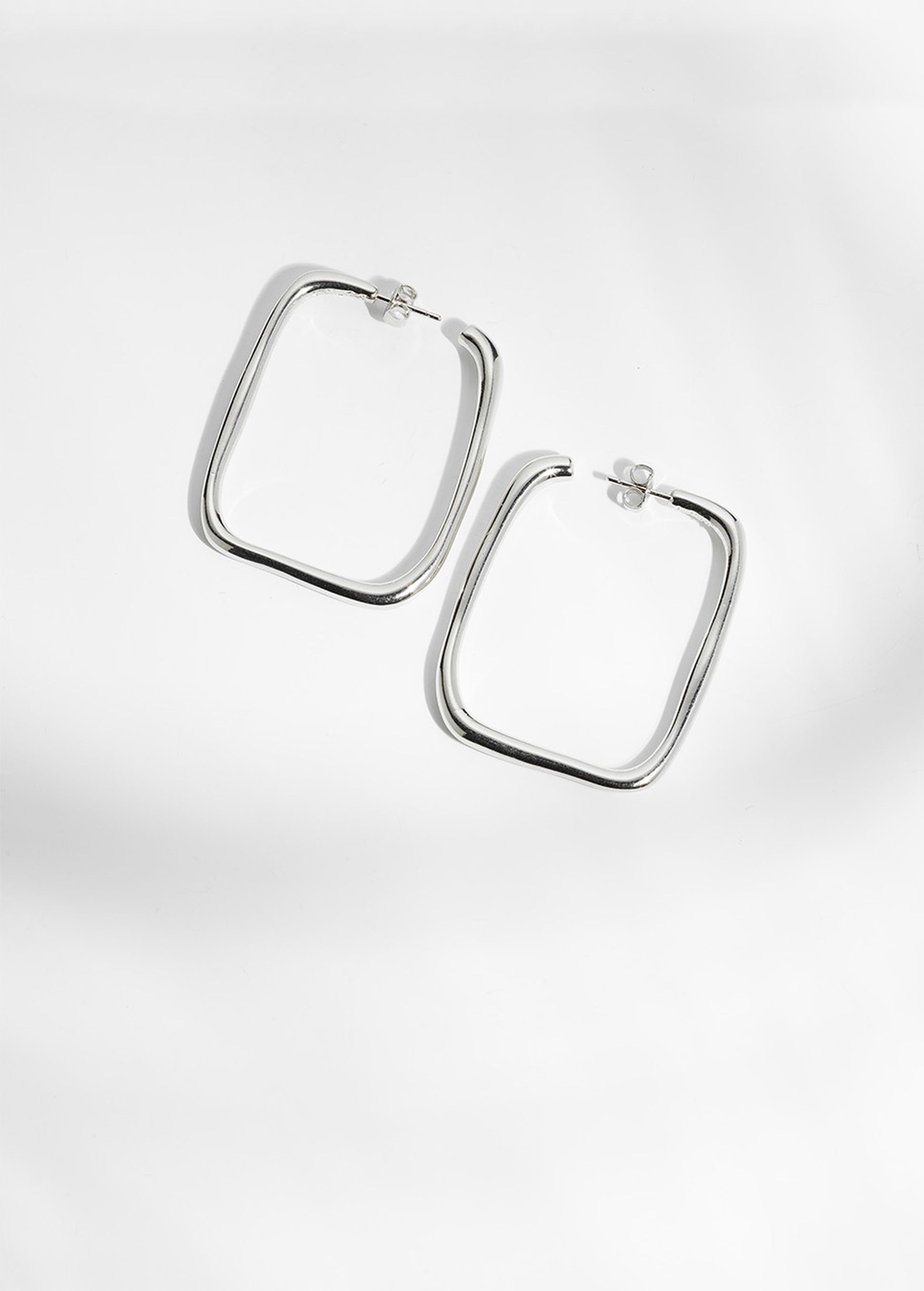 anna-sterling-silver-medallion-louise-damas-paris