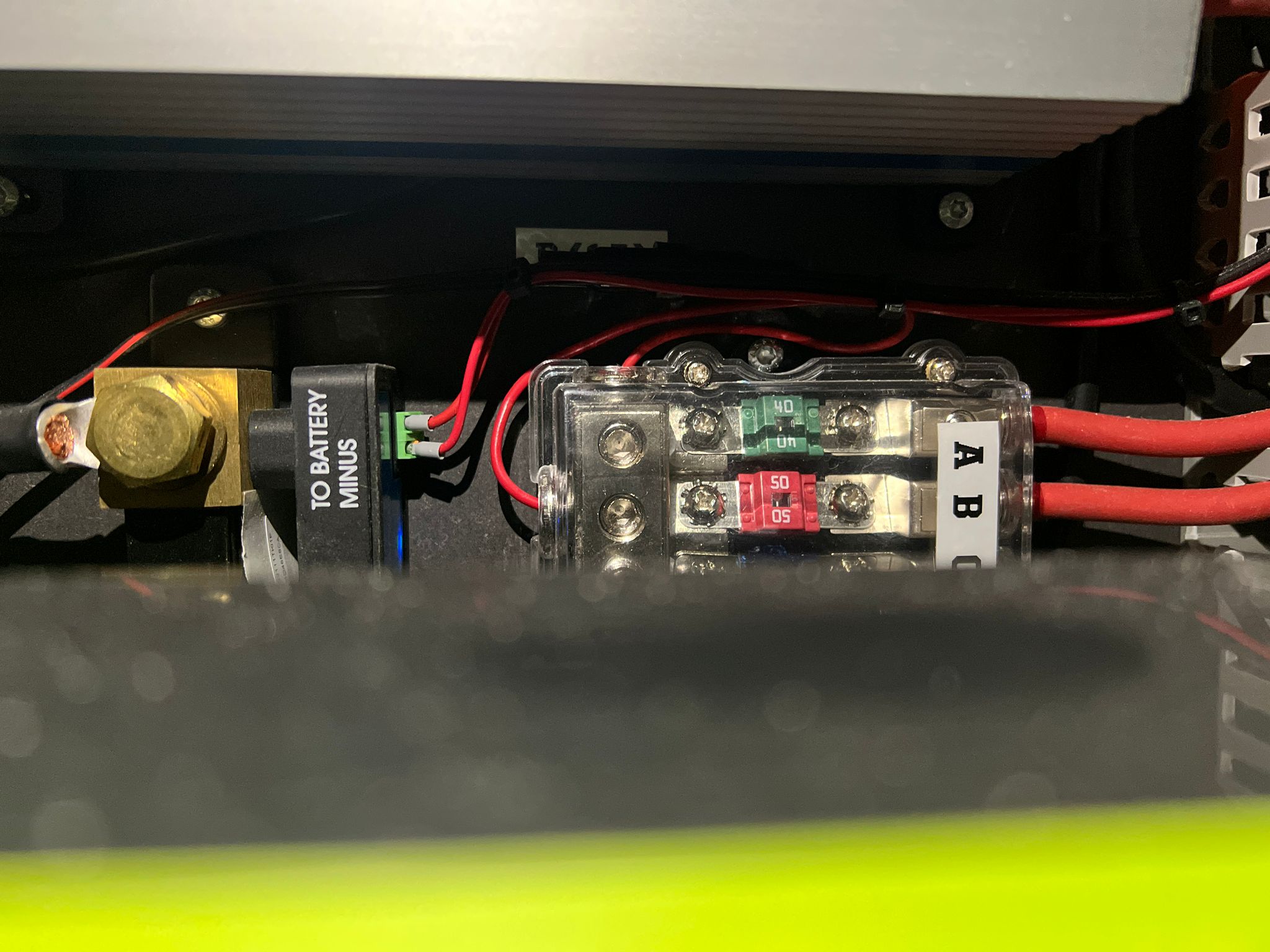 Stromsystem ergänzt im Teilausbau