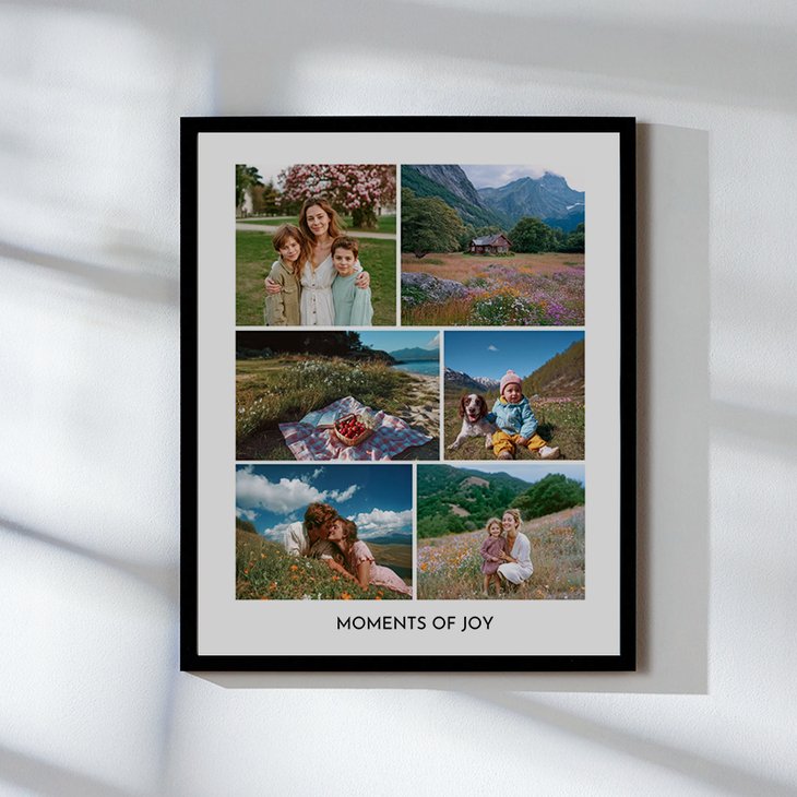 Gerahmte Fotocollage 'Moments of Joy' mit schmalem schwarzem Rahmen und breitem weißem Passepartout an der Wand