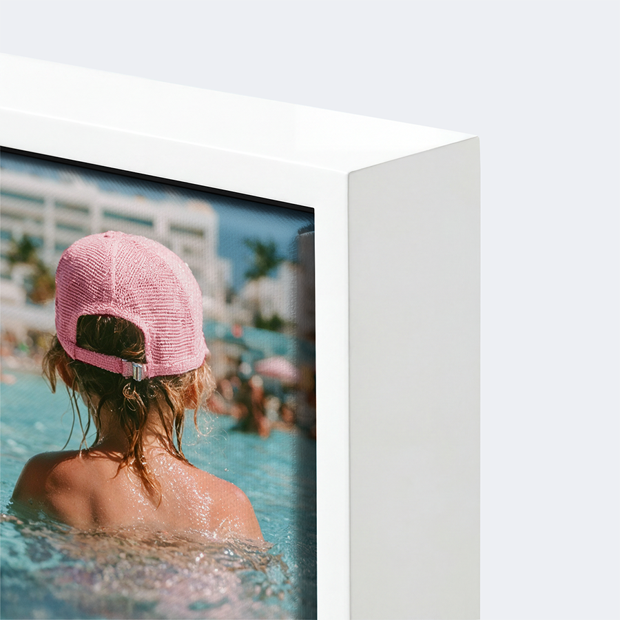 Gerahmter Fotodruck mit weißem Lack-Rahmen – Detailansicht
