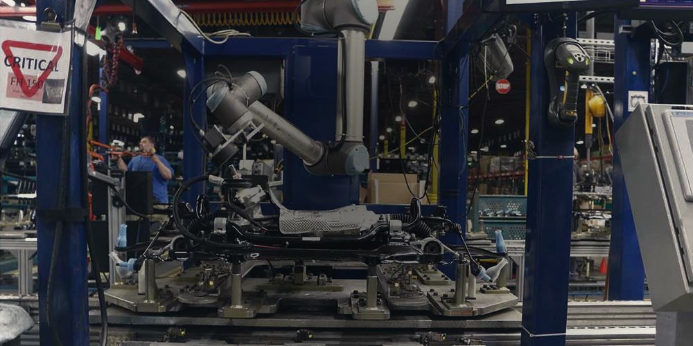 6 casos de éxito de robots colaborativos en la industria automotriz