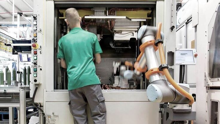 En quoi consiste le chargement/déchargement de machines ?
