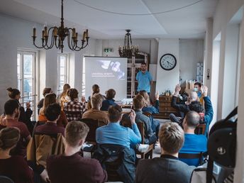 Universal Robots opruster på uddannelse og innovation – afholder Tech Talk i København
