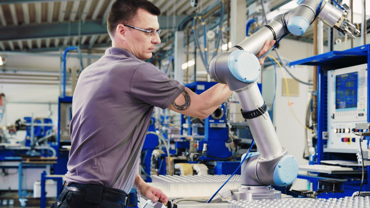 Automatisierung bei Hofmann Glastechnik | Universal Robots