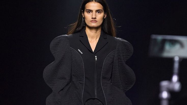 Scopri come vengono utilizzati i cobot nella moda