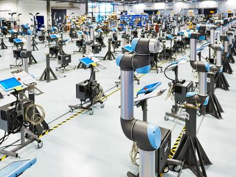 Universal Robots styrker robotdanmark med certificeringer