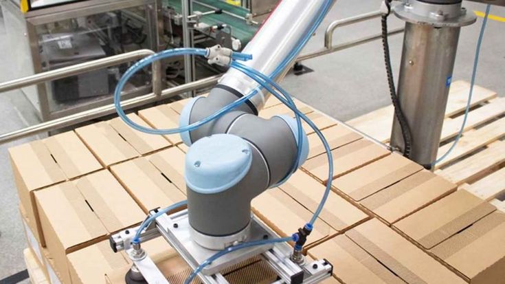 Pallettizzazione: i cobot migliorano l'efficienza del tuo magazzino