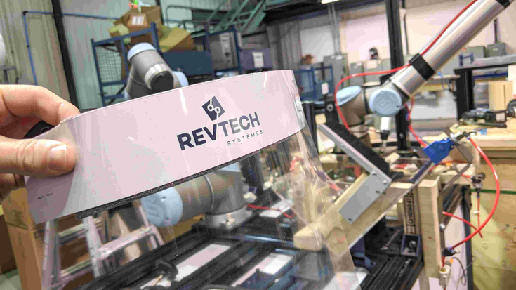 Cobots assisterer mod covid-19