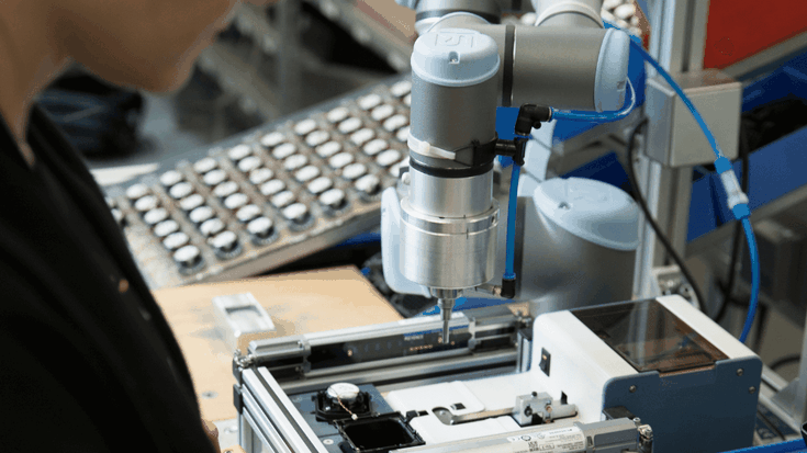 Vom ersten Cobot zum Robotik-Team | Universal Robots 