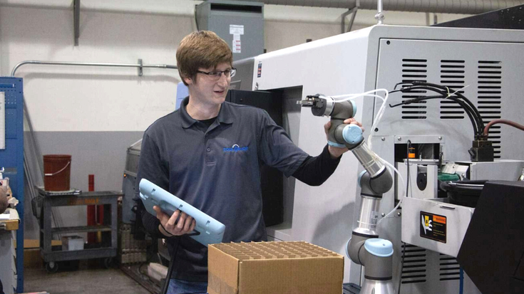 Cobotar vs. Industrirobotar | Universal Robots-bloggen