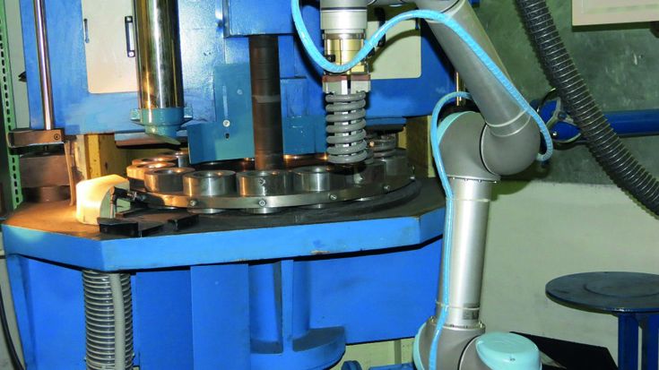 I cobot ottimizzano le operazioni delle aziende meccaniche