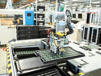 UR5 Cobot packs 2 million circuit boards per year
