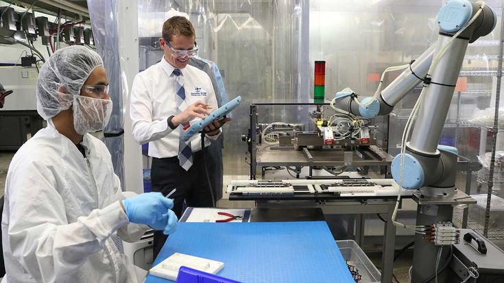 Scopri i vantaggi dei Cobot nell'industria manifatturiera