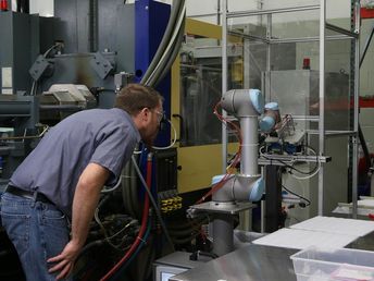 Getting Started with Cobots: What to Look For