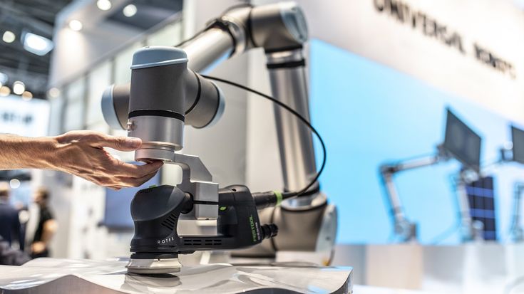 Die neue Generation: Ein UR10e auf der automatica