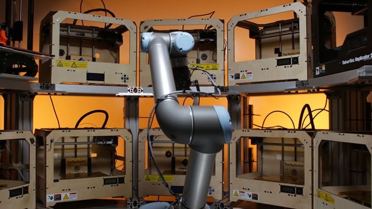 當機器人遇上雲端,客戶就能無往不利