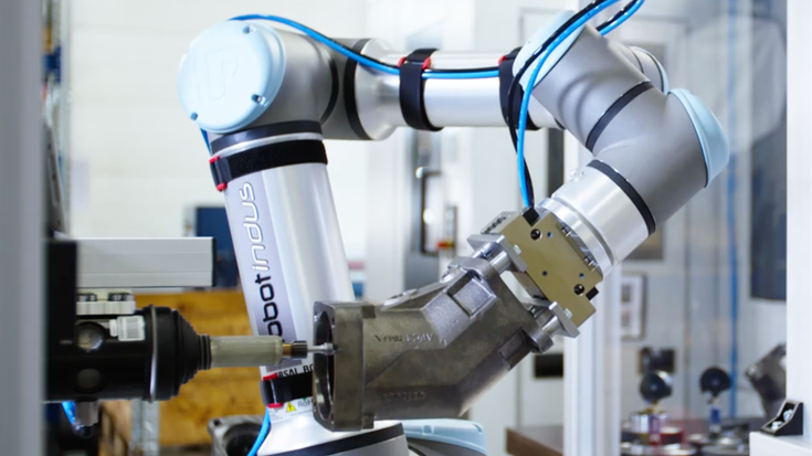Zukunft durch Automatisierung: Der Einsatz von Cobots sicherte die Wettbewerbsfähigkeit von BWIndustrie.