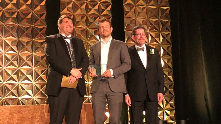 Universal Robots wins “Manufacturer of the Year” award