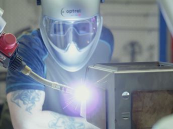 Welding with UR8Long