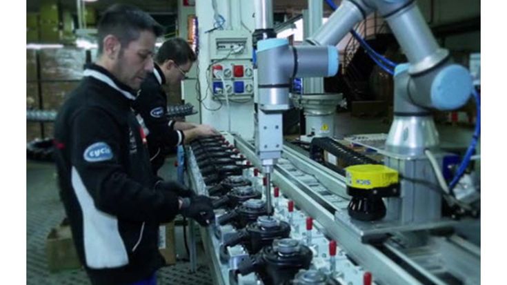 RUPES運用UR3協作機器人實現零缺陷生產，大幅提升效率