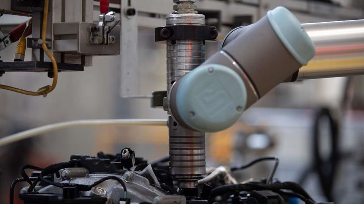 工业机器人在汽车工业中的6个例子