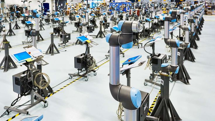 Cobots vs Robots Industriels : quelles sont les Différences ?