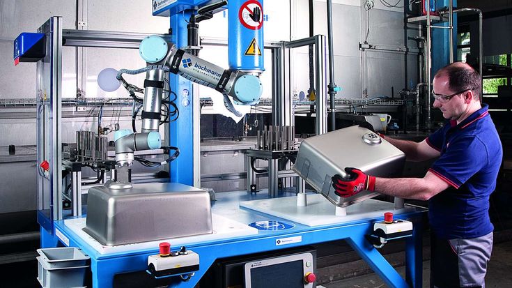 Robot collaborativi: cosa sono e quali benefici portano?
