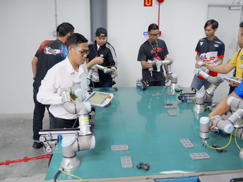 Dalla teoria alla pratica: come avviare il primo progetto con un cobot