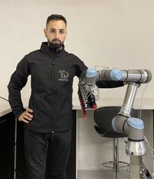 Cette application illustre parfaitement le savoir-faire et les atouts de TD Conception en tant qu’intégrateur certifié d’Universal Robots : réactivité, rapidité et simplicité de déploiement… tout en misant sur les dernières innovations, telles que l’impression 3D, pour concevoir des solutions flexibles au service des entreprises industrielles