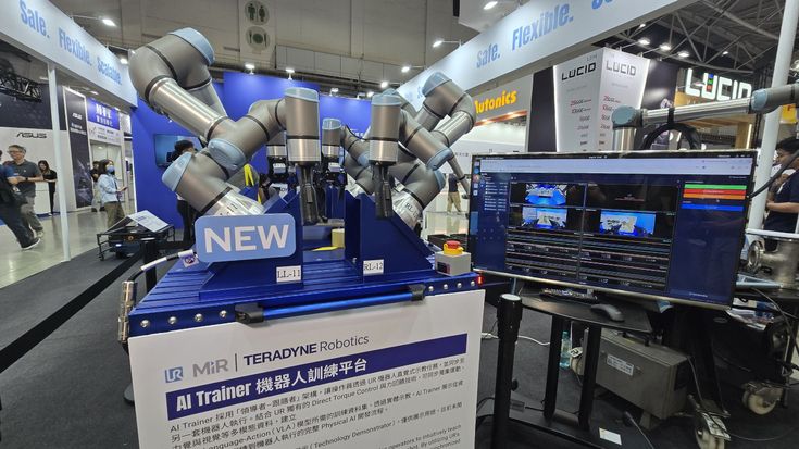Teradyne Robotics 旗下優傲科技(UR)與 MiR 於 2026 台北國際自動化工業大展以「Physical AI」為主題展出,呈現實體 AI 於智慧製造場域的最新應用。