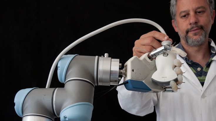L'utilizzo dei cobot con le sonde ecografiche al Sant'Anna di Pisa