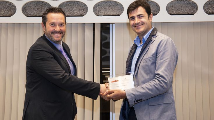 Universal Robots awarded for Tech Innovation by Autorevista