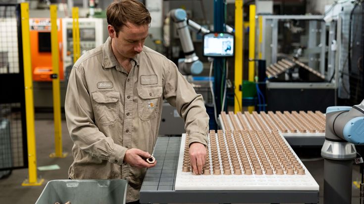 Mão de obra industrial: a crise continua