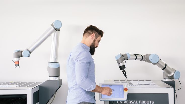 Quali sono le principali differenze tra robot e cobot?