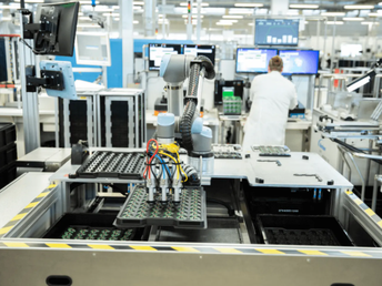 Escasez de mano de obra calificada