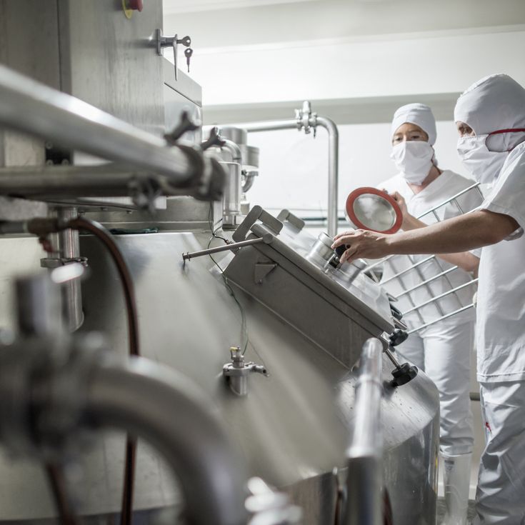 Door toename in precisie en beleid bij hygiëne is de kans op kruisbesmetting veel kleiner, wat deuren opent voor robotica bij de verwerking en productie van voedsel.