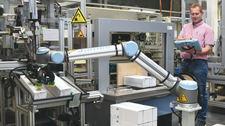 Comunicación Inteligente Robots | Universal Robots 