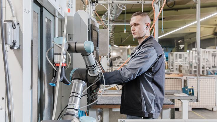 Encuentra el distribuidor de Universal Robots en España más cercano.