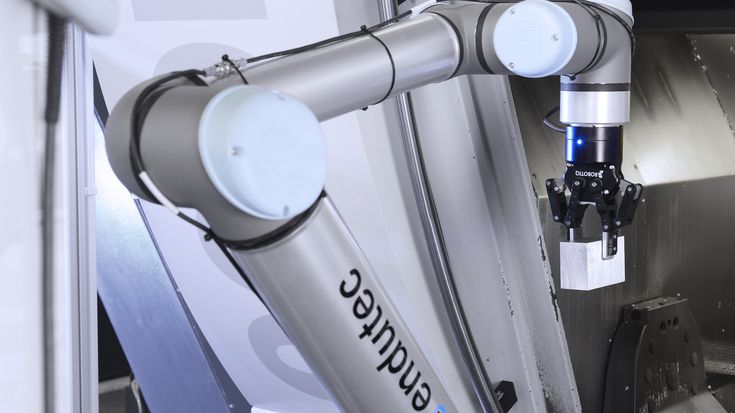 La produzione durante il covid-19 e i cobot al fianco delle imprese