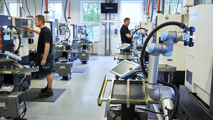CNC e cobot: soluzioni di facile integrazione per ottimizzare i tempi