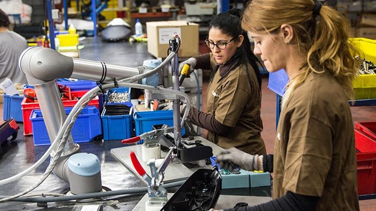 Robot e lavoro umano: come e perché possono convivere