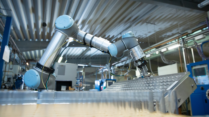 六轴机械臂有哪6轴?一文认识机器人的轴数