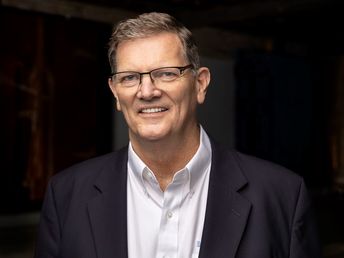 Joe Campbell (Moderator)