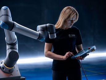 Universal Robots 推出旗下速度最快協作型機器人 UR15，助力協作自動化達新高度