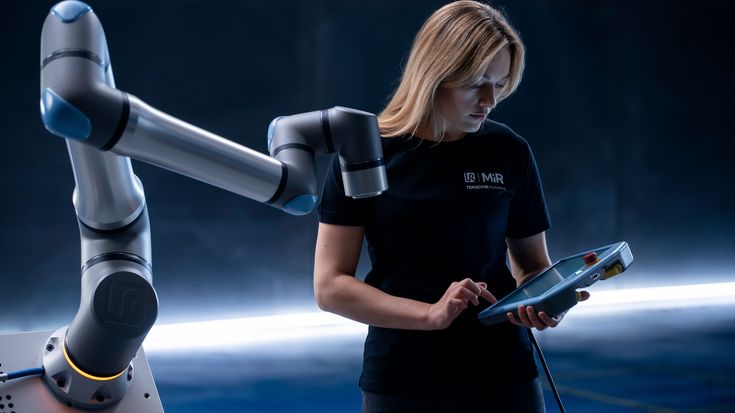 Universal Robots 推出旗下速度最快協作型機器人 UR15，助力協作自動化達新高度