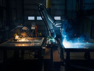 AI-Powered cobots transform welding operations - Manufacturing Management