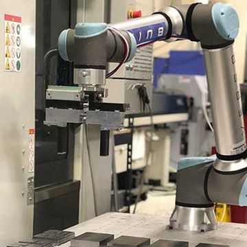 O Kit de Moagem para máquinas CNC da VersaBuilt pode ser instalado por usuários sem experiência prévia com robótica.