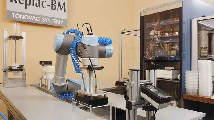 I cobot come validi alleati dell'industria chimico-farmaceutica