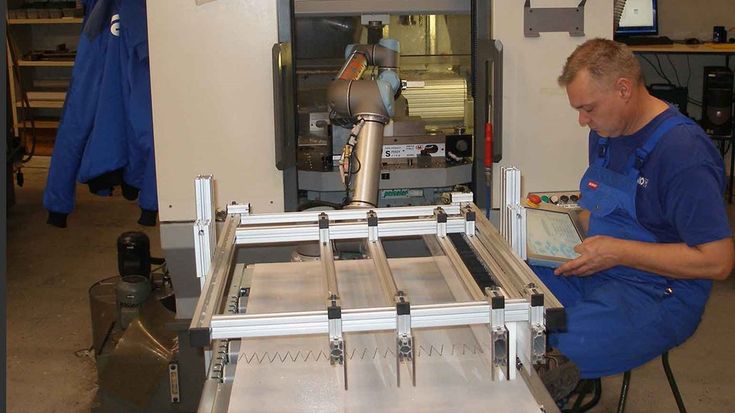Robot e industria del plástico y polímeros: ¿qué beneficios tiene la robótica colaborativa?